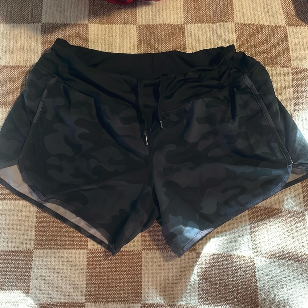 Treign women’s arena shorts